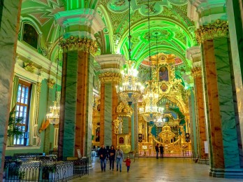 Tour San Petersburgo con guía en español: Palacio de Catalina con la Sala de ámbar, catedral de San Pedro y San Pablo - foto 47