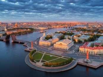 Tour Peterhof San Petersburgo: palacio y fuentes. Paseo por los canales en barco - foto 31